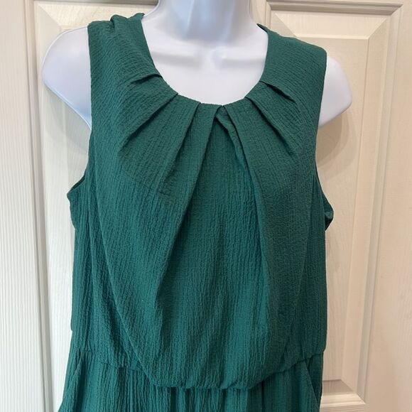 Calvin Klein Pantsuit Size 12 Green Scoop Pleated Neck Sleeveless Pockets - Picture 3 of 12
